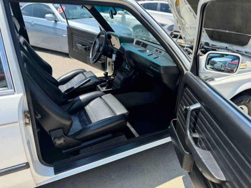 1983 BMW 3 Series 320i