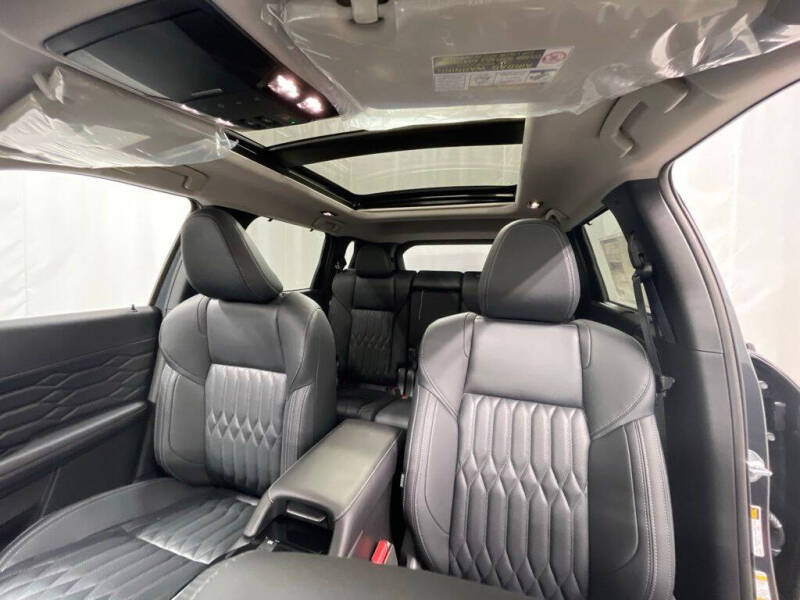 2026 Mitsubishi Outlander SEL