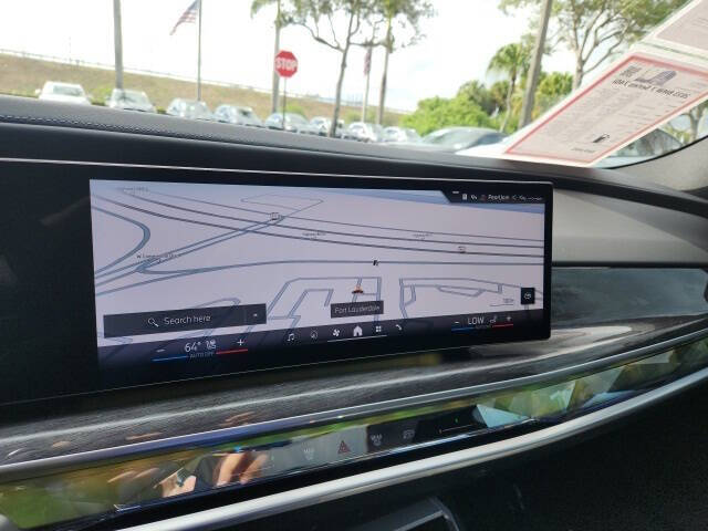 2023 BMW 7 Series 740i