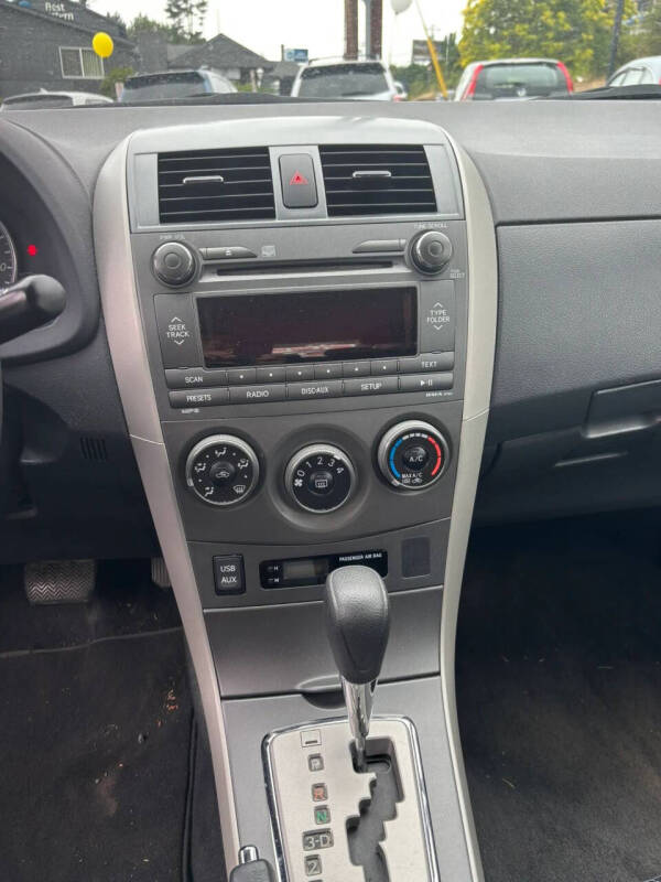 2011 Toyota Corolla