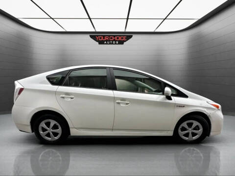 2015 Toyota Prius Two