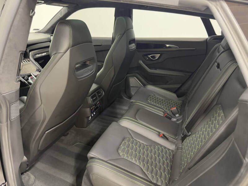 2021 Lamborghini Urus