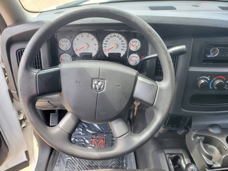 2005 Dodge Ram 1500 ST