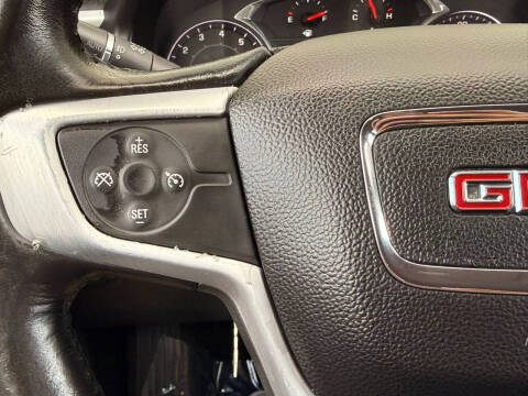 2017 GMC Acadia SLE-2