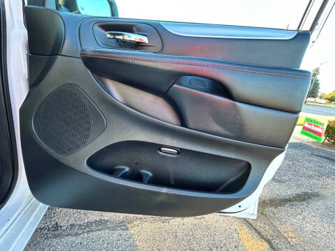 2017 Dodge Grand Caravan GT