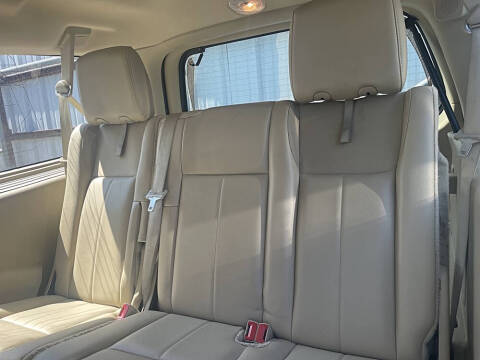 2017 Ford Expedition EL XLT