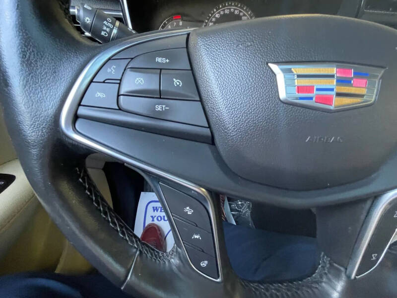 2018 Cadillac XT5 Luxury