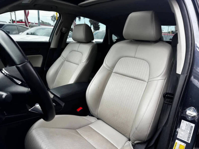 2024 Honda Civic EX-L