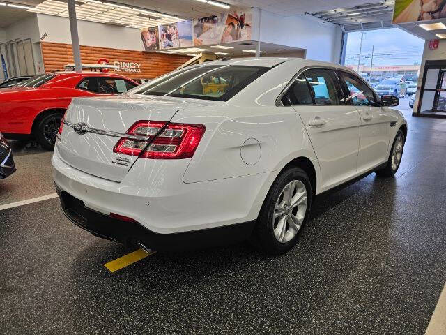 2017 Ford Taurus SEL