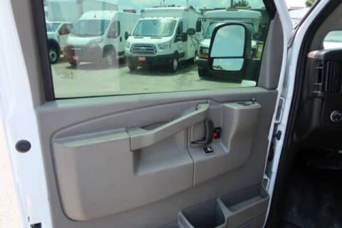 2017 Chevrolet Express 2500