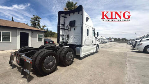 2024 Freightliner Cascadia