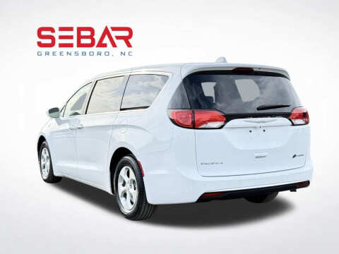 2018 Chrysler Pacifica Hybrid Touring Plus