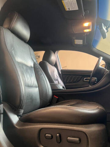 2013 Ford Taurus Limited