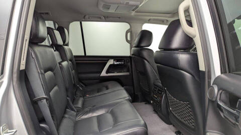 2015 Toyota Land Cruiser
