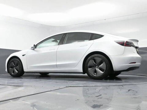 2019 Tesla Model 3 Standard Range Plus