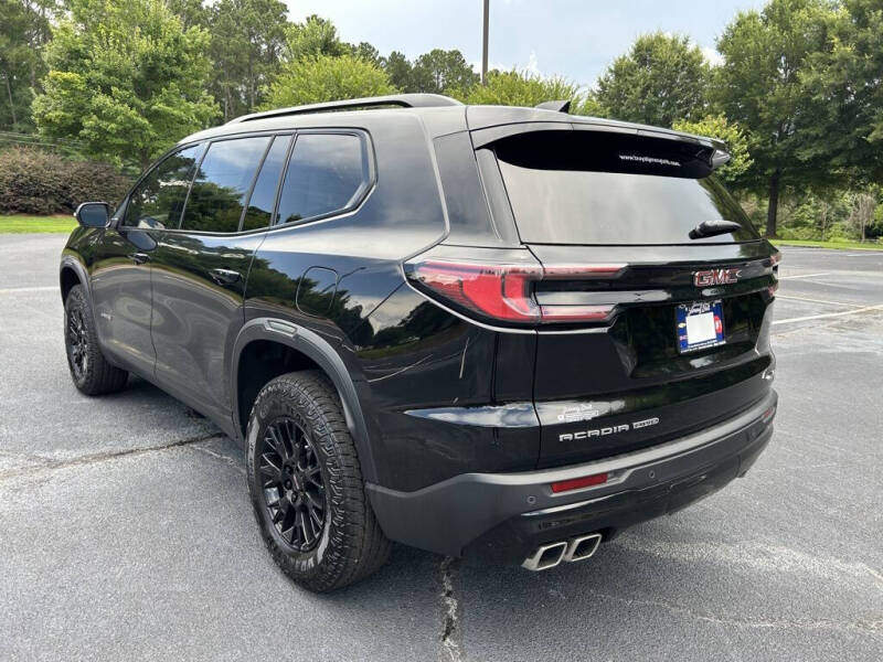 2025 GMC Acadia AT4