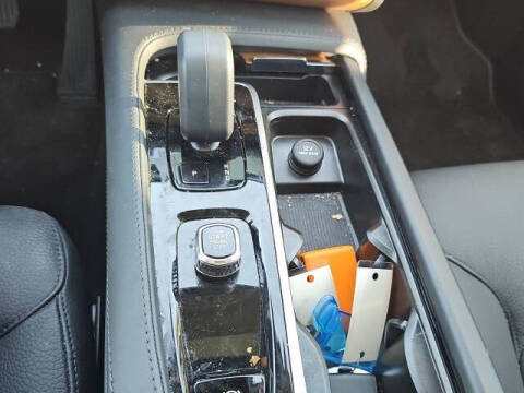 2024 Volvo XC90 B6 Plus Bright Theme 7P