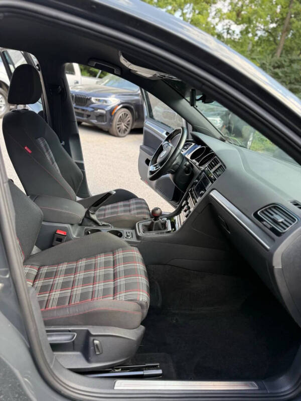 2019 Volkswagen Golf GTI