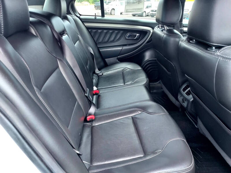 2013 Ford Taurus SEL