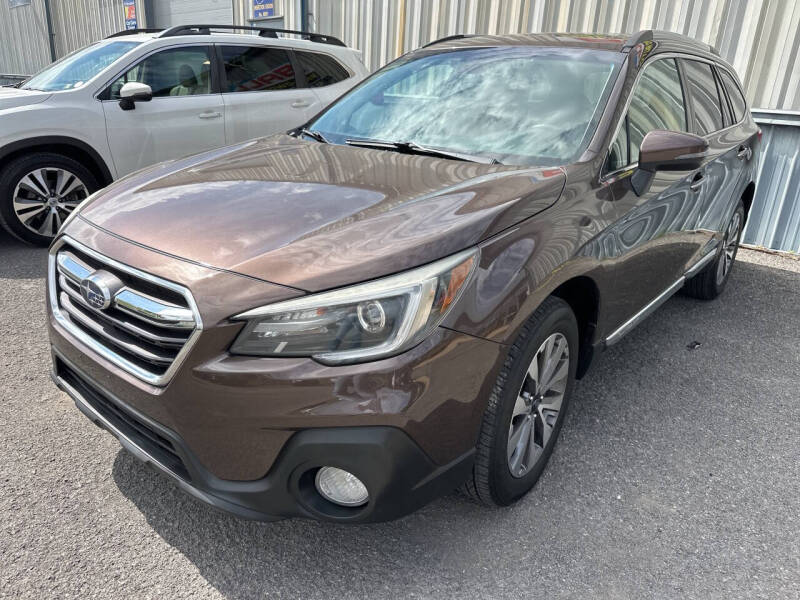 2019 Subaru Outback Touring's photo