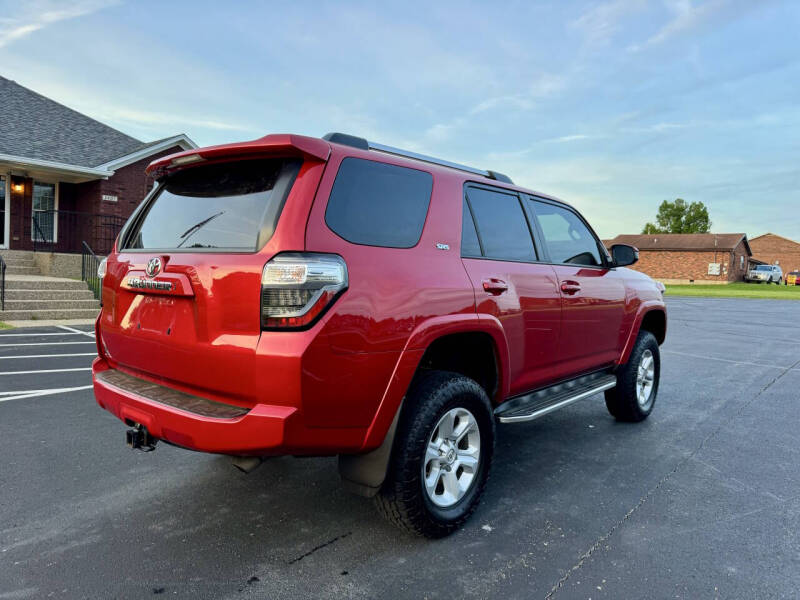 2022 Toyota 4Runner SR5