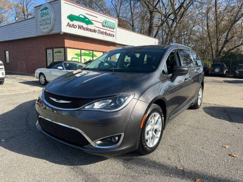 2017 Chrysler Pacifica Touring-L Plus