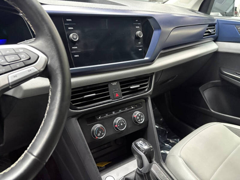 2022 Volkswagen Taos SE