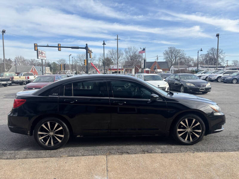 2013 Chrysler 200 Limited