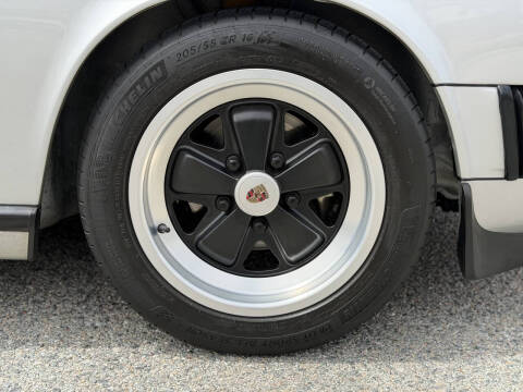 1987 Porsche 911 Carrera