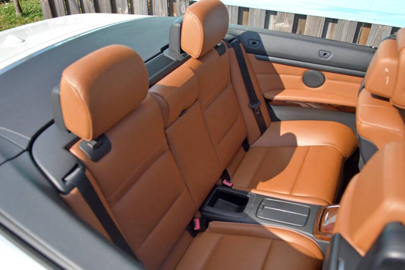 2012 BMW 3 Series 328i