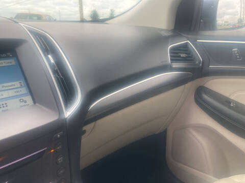 2016 Ford Edge Titanium