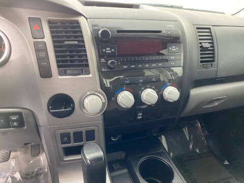 2011 Toyota Tundra Grade