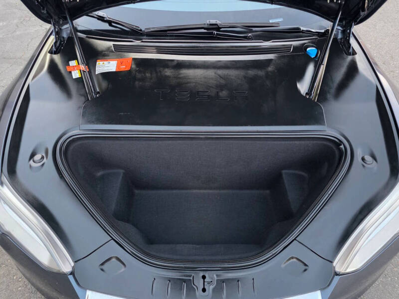 2016 Tesla Model S