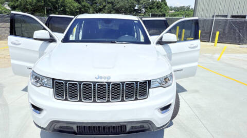 2017 Jeep Grand Cherokee Laredo