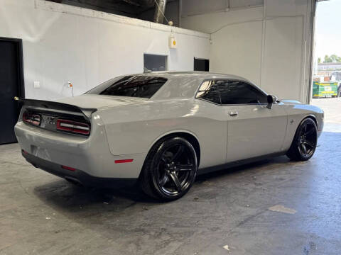 2020 Dodge Challenger
