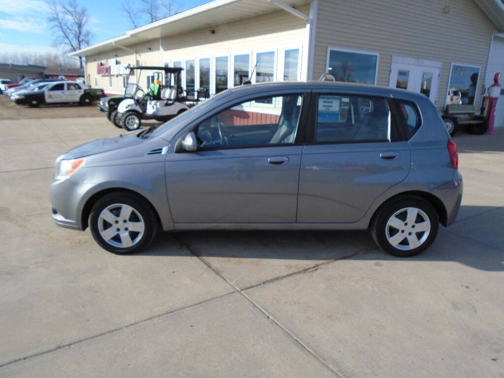 Chevrolet Pressroom - United States - Aveo and Aveo 5