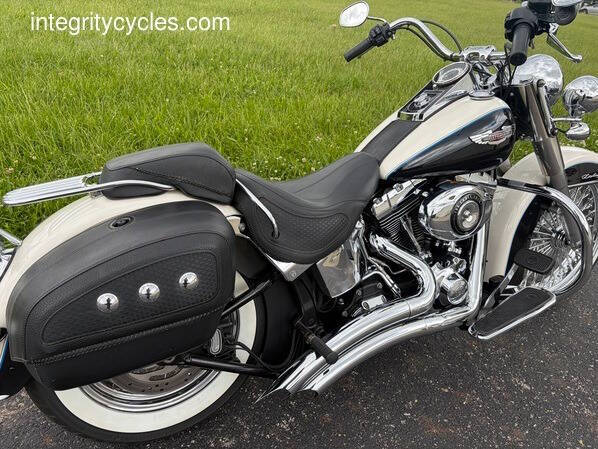 2012 Harley-Davidson Softail Deluxe