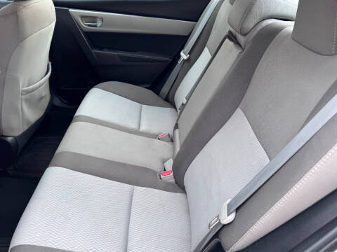 2018 Toyota Corolla LE