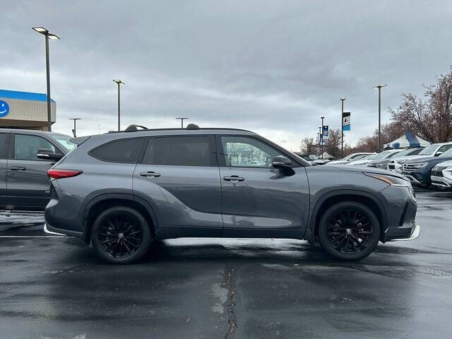 2023 Toyota Highlander XSE