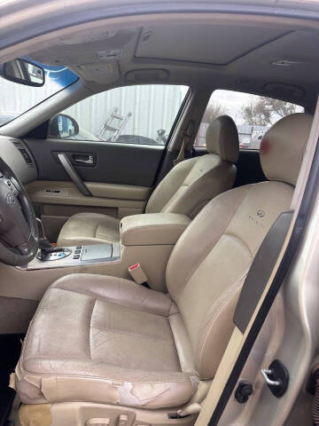 2006 Infiniti FX35