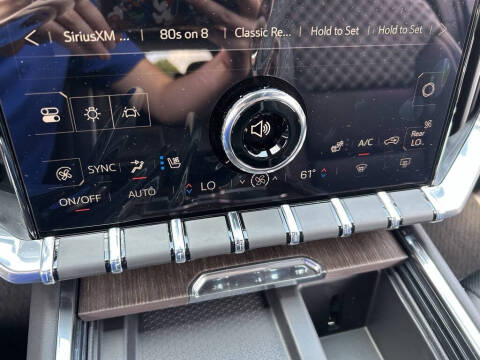 2025 GMC Acadia Denali