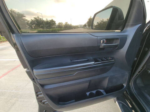 2014 Toyota Tundra SR