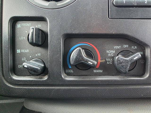 2012 Ford E-Series E-350 SD