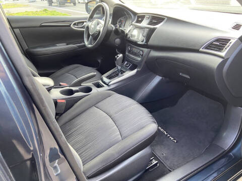 2017 Nissan Sentra SV