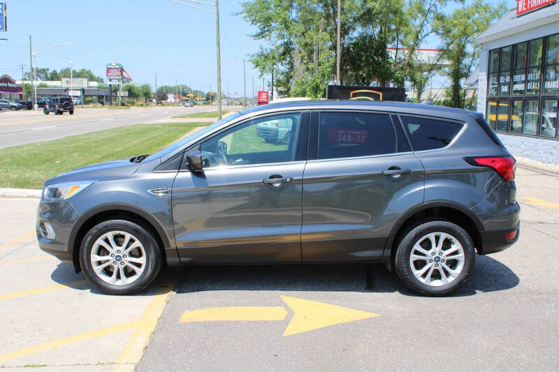2019 Ford Escape SE