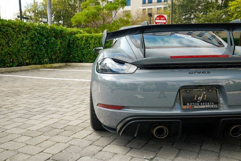 2024 Porsche 718 Cayman GT4 RS