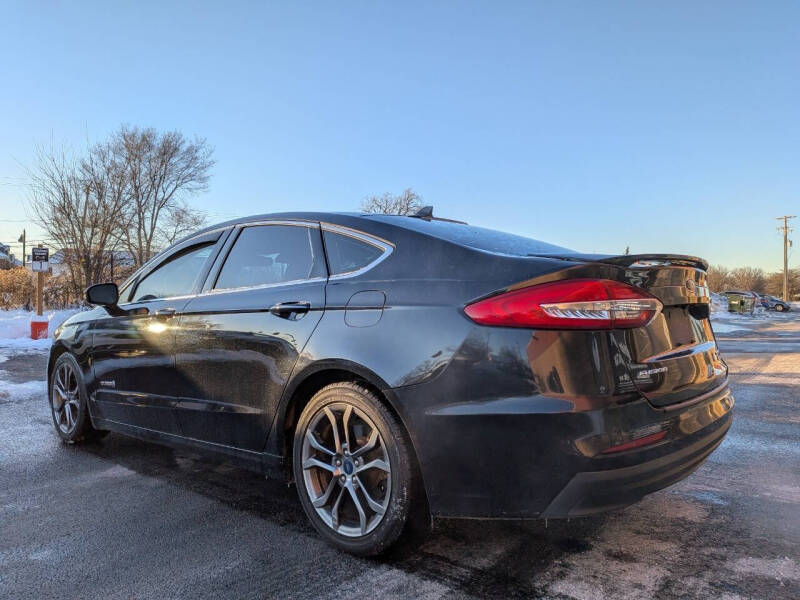 2019 Ford Fusion Hybrid Titanium