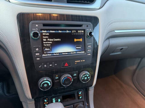 2017 Chevrolet Traverse LT