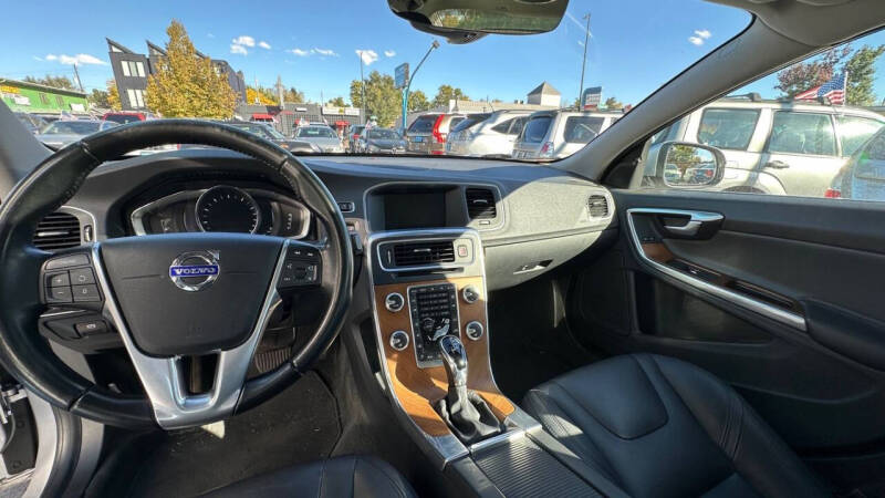 2016 Volvo S60 T5 Drive-E Inscription