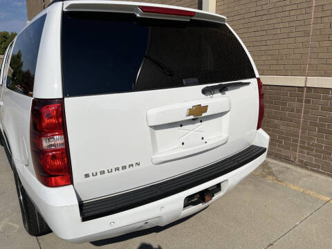 2014 Chevrolet Suburban LT